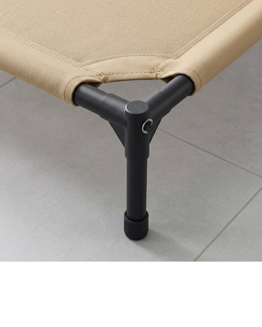 Fznex Large Elevated Mesh Dog Bed 120 x 85 cm Sand - Detail view